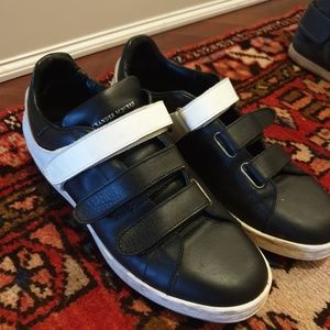 ALEXANDER MQUEEN SNEAKERS TRIPLE BLACK GOOD DEAL